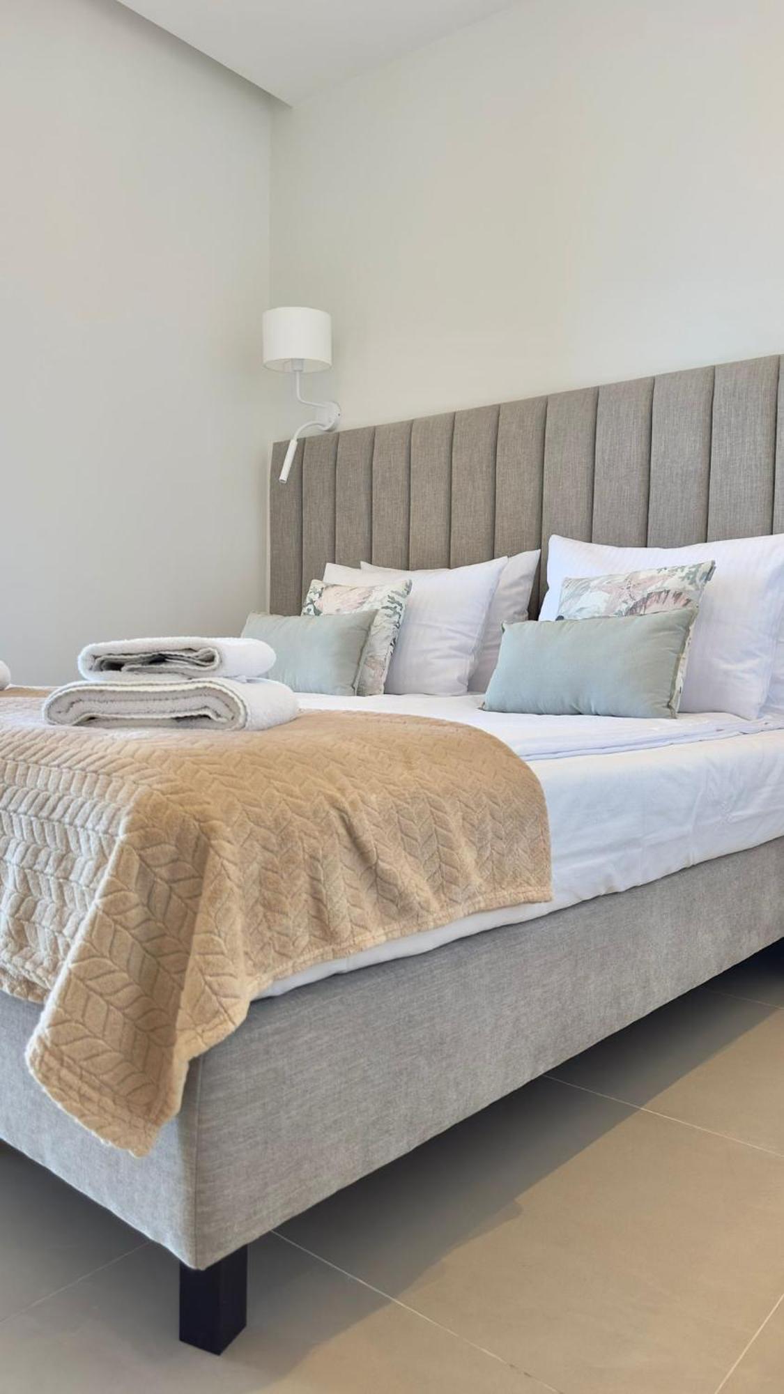 Intempo Residence By Leo Apartments Benidorm Room photo